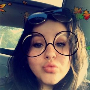 Meet your Posher, Trinity